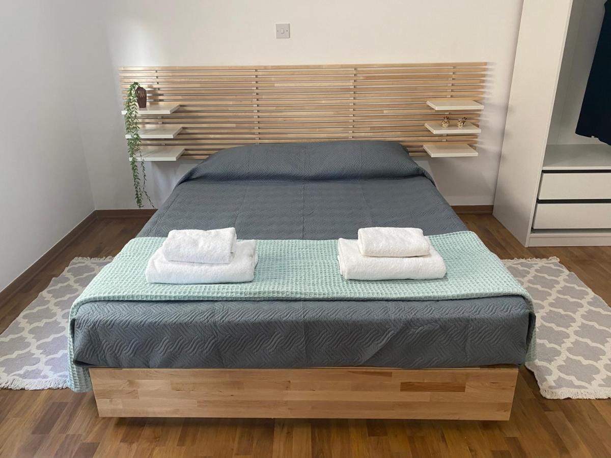 Lovely Studio Apartment In Pafos Экстерьер фото